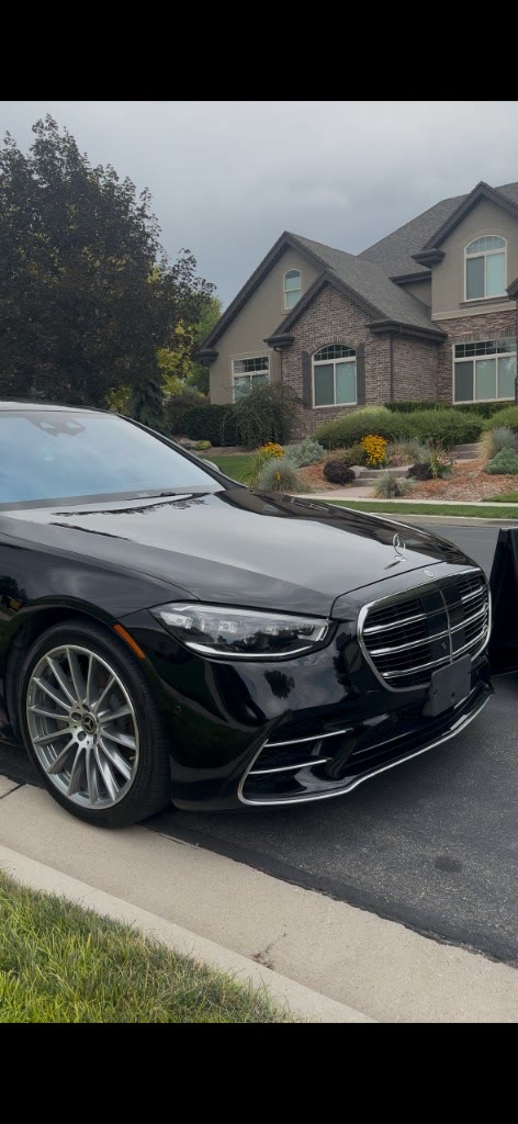 Black Mercedes S-Class front after exterior detail