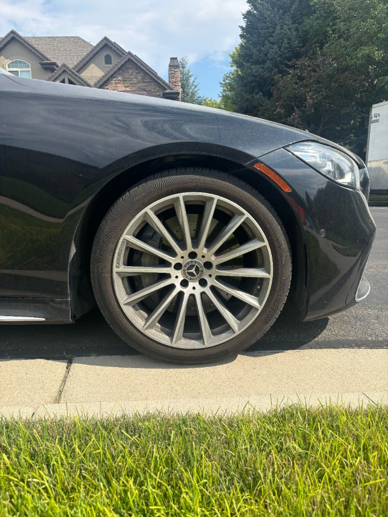 Mercedes wheel before exterior detail